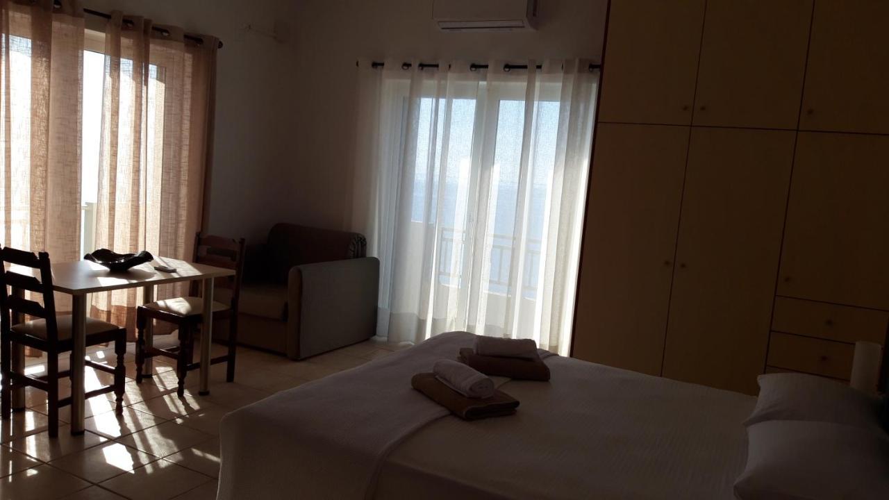 Villa Tzortzaki - Afroditi Tertsa Εξωτερικό φωτογραφία